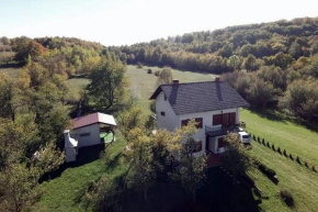 Hotels in Gornji Lapac